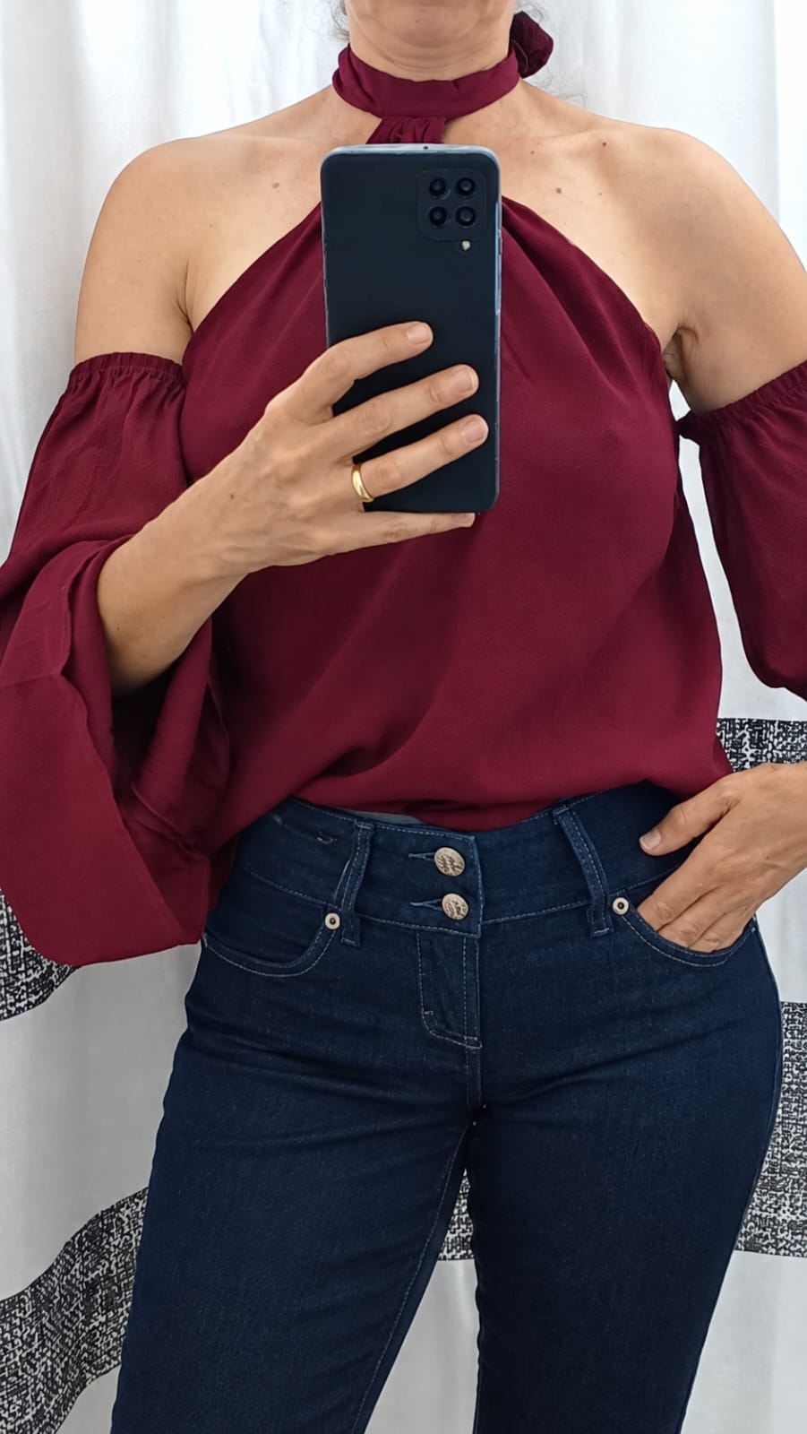 Camisa feminina costas nuas