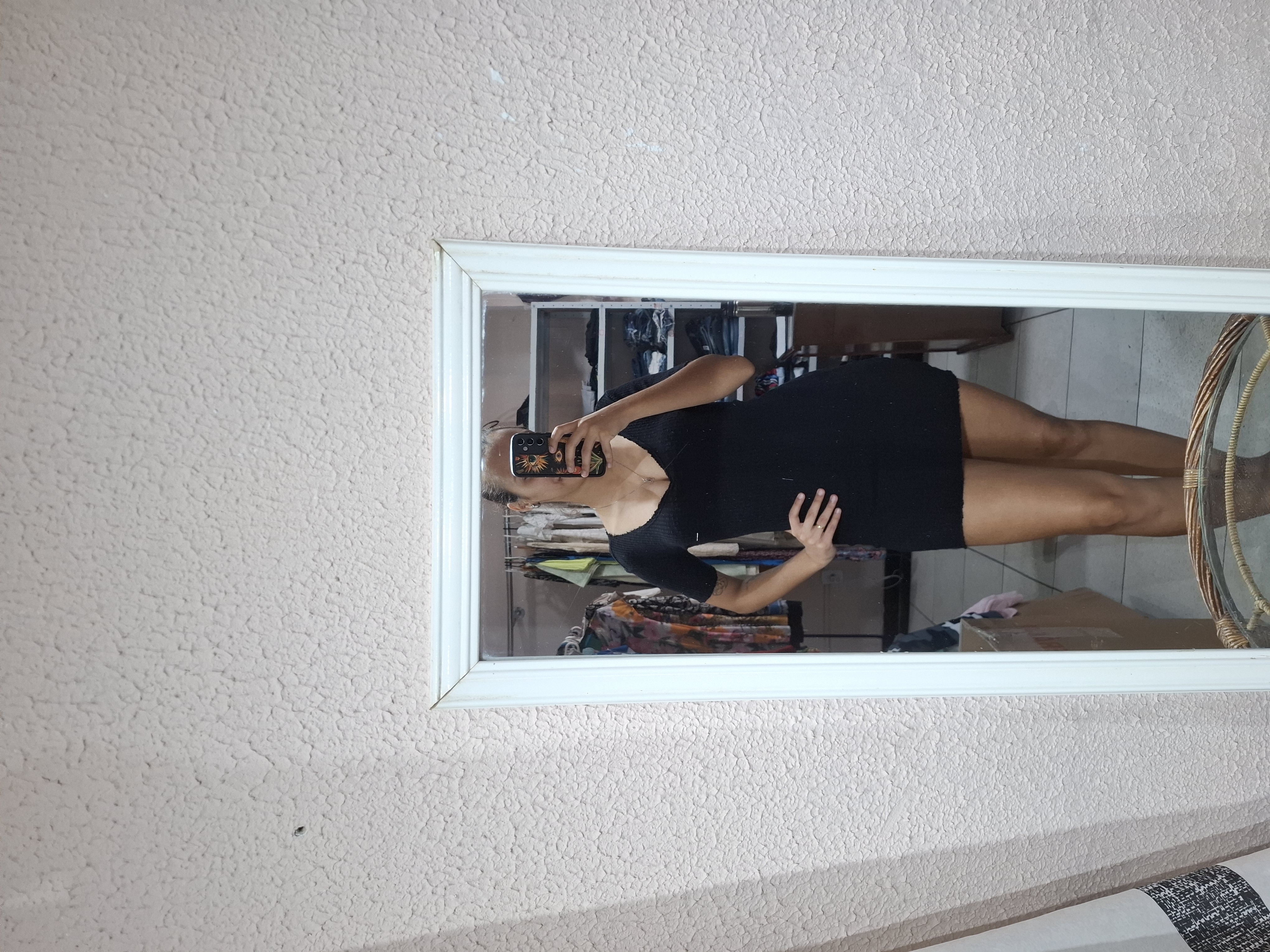 Vestido preto mid