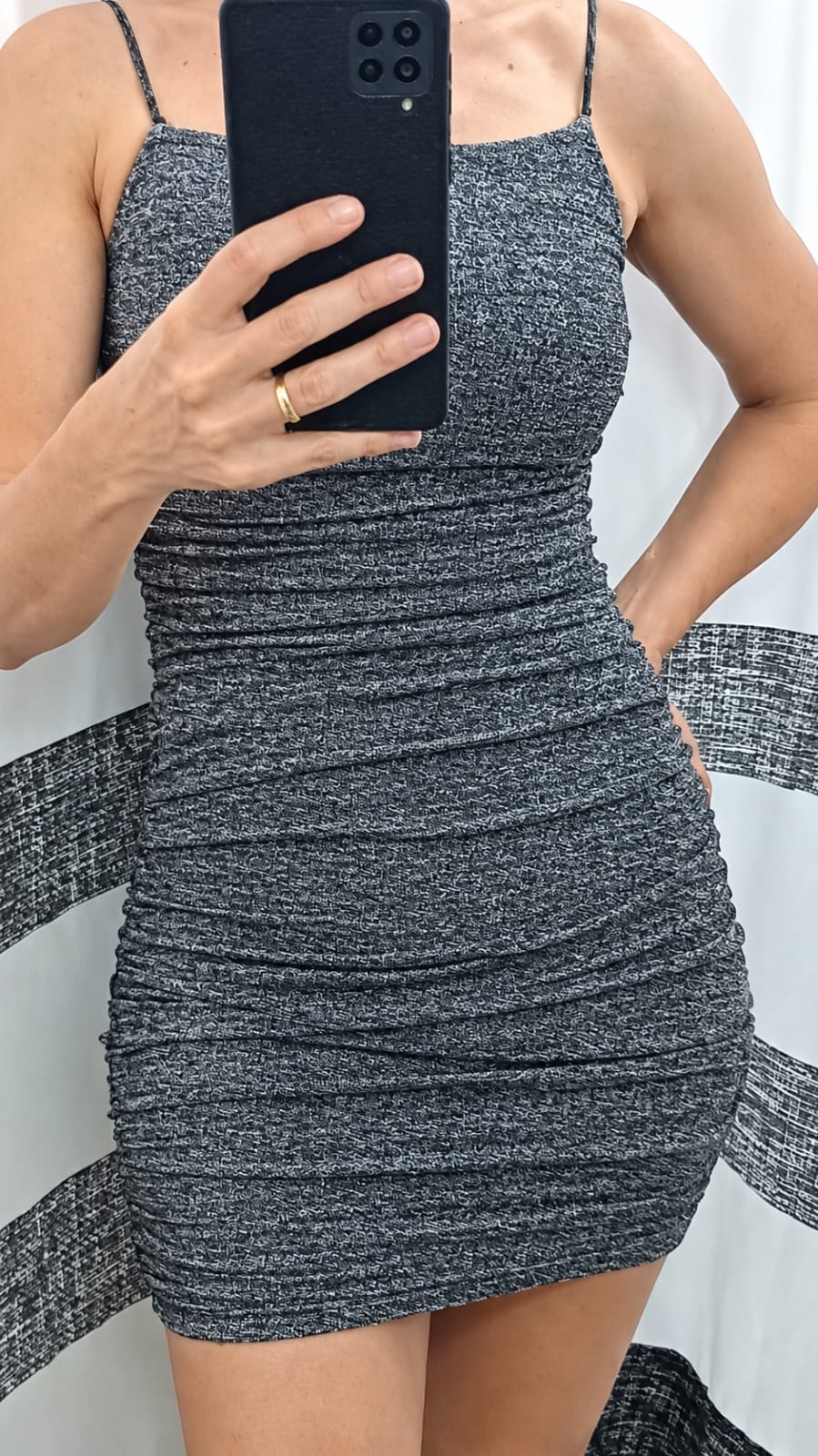 Vestido Suplex com Glitter