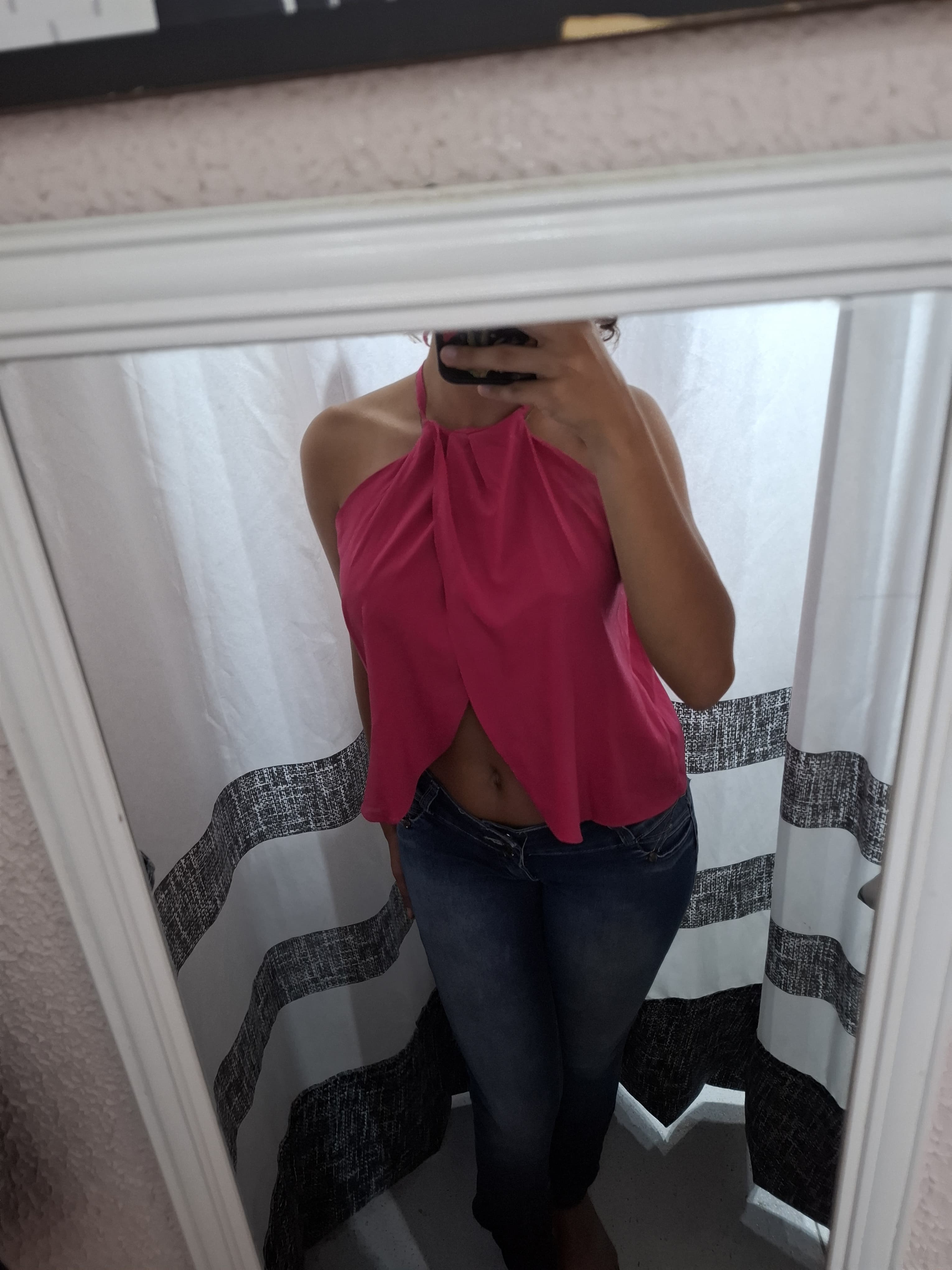 Blusa rosa frente aberta