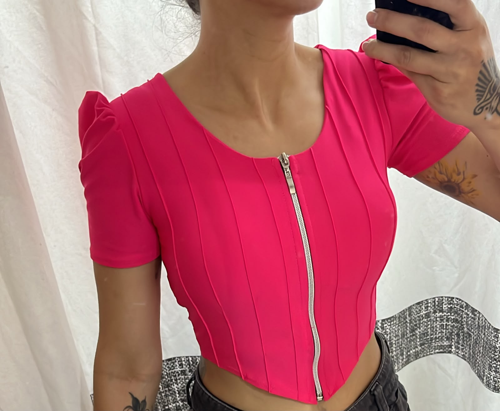 Cropped estilo corset rosa pink