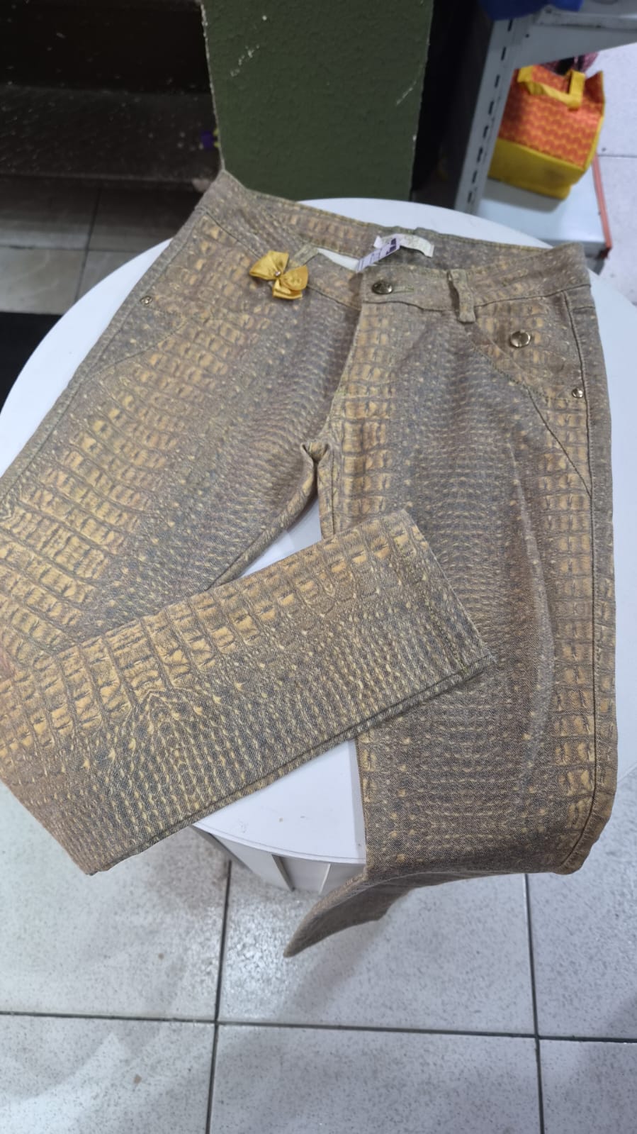 Calça jeans animal print