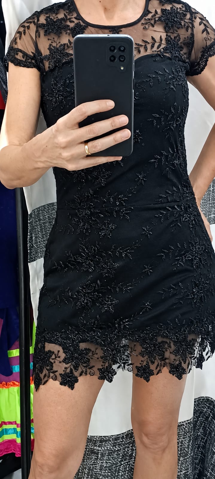 Vestido curto festa
